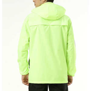 ผลิตเสื้อแจ็คเก็ตกันฝนกันลมแบบสั่งทำพิเศษ คุณภาพสูง ซิปเต็มตัว ผ้า softshell สำหรับผู้ชาย - Product Image 5