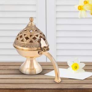 Brûleur d'encens en laiton fait à la main avec étiquetage privé avec design sculpté parfait pour les séances de prière de méditation et d'aromathérapie - Product Image 6