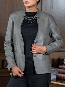 Chaqueta de Cuero para Mujer Personalizada de Nueva Moda / Chaqueta de Cuero para Mujer de Primera Calidad con Diseño Superior - Product Image 3