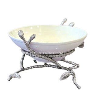 Cuenco decorativo de material de resina de aluminio con Base plateada para servir comida, fruta, cuenco clásico exclusivo - Product Image 1