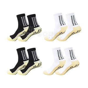 Chaussettes de football légères sur mesure pour hommes Logo de football élégant Prix de vente total Sports d'hiver Position de manchette confortable - Product Image 1