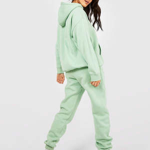 Nouvel ensemble de survêtements en molleton de coton pour femmes, logo personnalisé, coupe ajustée, vêtements d'entraînement pour femmes, survêtement pour femmes - Product Image 5