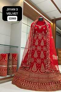 Proveedor indio ofrece Lehenga Choli de terciopelo pastel con bordado para ropa festiva para regalos nupciales en India - Product Image 6