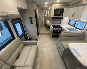 Super Solde : Camping-car d'occasion Thor Chateau 29K 2025 – Caravane de classe avec chambre pour le camping et les voyages, 4-6 passagers, intérieur spacieux - Product Image 3