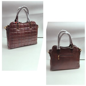 Sac à bandoulière de luxe en cuir pour femmes artisanat de haute qualité avec sangle réglable pour un usage quotidien confortable de l'Inde - Product Image 2