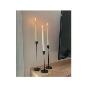 Bougeoir élégant en métal finition argentée, parfait pour les réceptions de mariage, les dîners romantiques et la décoration intérieure élégante. - Product Image 6