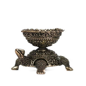 Nuevo Juego de Dos Portavelas de Latón con Diseño Art Deco para Decoración del Hogar y Bodas, Hecho en India - Product Image 1