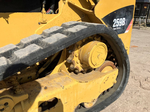 Skid steer loader Caterpillar 259B Diesel 2011 or sale - Product Image 6