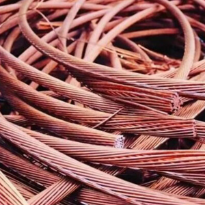 Gran Stock de Chatarra de Alambre de Cobre SCALIBO Millberry 99.99% BE Origin en Venta - Product Image 1