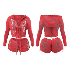 Ensemble Femme Tendance en Molleton Bouclette Effet Délavé au Soleil avec Short Zippé et Veste Courte Ornés de Strass Personnalisés 100% Coton – Grande Vente - Product Image 2