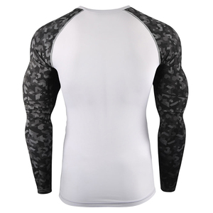 Rashguard imprimé sur mesure Rashguard avec logo personnalisé Rashguard MMA Bjj OEM Design Rash guard pour hommes Rashguard à manches courtes - Product Image 3