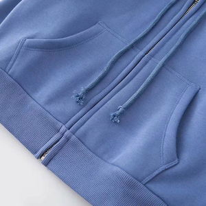 Sudadera corta con capucha para mujer, con logotipo impreso personalizado, fabricante OEM - Product Image 2