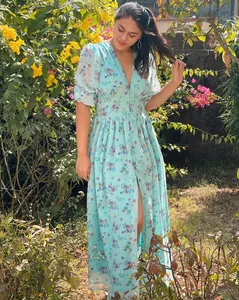 Robe longue en mousseline de soie pour femme, coupe trapèze avec fente, imprimé floral, respirante et imprimée numériquement, lavable, infroissable, style décontracté et tendance - Product Image 4