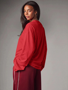 T-shirt à manches longues pour femme, décontracté, coupe oversize, avec motif graphique, style streetwear, haut tendance, fournisseur de designs personnalisés en gros - Product Image 2