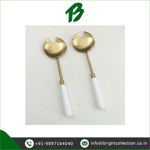 ชุดช้อนตักสลัดทำจากสเตนเลสสตีลสีทองพร้อมด้ามจับทำจากเรซิน - Product Image 5