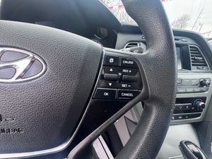 S-ONATA SPORT FWD 2017 USADO COMO NUEVO, 185 HP, 2.4L, 14 VELOCIDADES, TRANSMISIÓN AUTOMÁTICA, LISTO PARA LA VENTA - Product Image 2