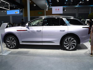 2025 Hong qi E-HS9 Qiyue Edition 690kmレンジ電動SUV 7人乗り、左ステアリング付き - Product Image 6
