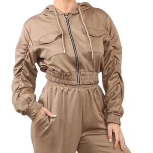 Nueva llegada Diseño personalizado y logotipo Chándales de mujer de calidad premium Conjunto de 2 piezas Chándal deportivo para mujer - Product Image 4