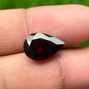 Grenat rouge naturel de haute qualité à facettes Marquise coupe pierre traitée thermiquement pour la fabrication de bijoux calibré gemme en vrac directe inde - Product Image 3