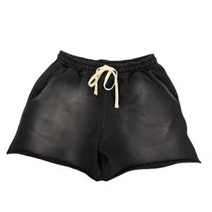 กางเกงขาสั้นคาร์โก้ลำลองสำหรับผู้ชาย ลายพิมพ์พัฟฟ์ แต่งขอบขาดๆ สไตล์วินเทจ ผ้าฝ้ายซับเหงื่อ ระบายอากาศ แห้งเร็ว - Product Image 1