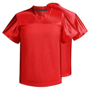 Camisetas de fútbol en blanco en la parte delantera y trasera, perfectas para agregar números, logotipos o nombres de equipos. - Product Image 1