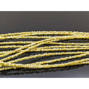 Perlas de Diamante Natural Amarillo Sin Cortar, Claridad VS2, Corte Excelente y Bueno, Certificado IGI para la Fabricación de Joyas - Product Image 2