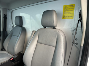 Chasis Ford Transit 350 HD 2015 USADO (LHD/RHD) 10360 GVWR LB Cutaway DRW FWD - Product Image 3