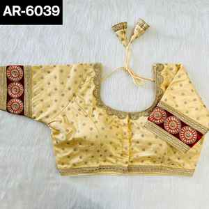 Chemisier à broderie lourde pour femmes ethniques indiennes Beautiful Latkans Ready-Made Bridal Work Pure Crobran Silk for Indian Pakistanais - Product Image 6