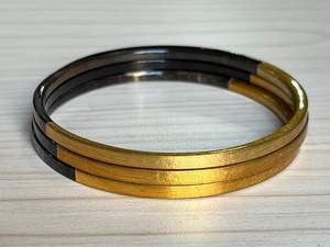 Bracelet en corne de buffle écologique fait main de qualité supérieure, matériau naturel poli, bijoux ethniques traditionnels pour femmes - Product Image 2