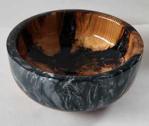 Bandejas y cuencos de resina epoxi de primera calidad, perfectos para servir con elegancia, decoración festiva y regalos. - Product Image 1