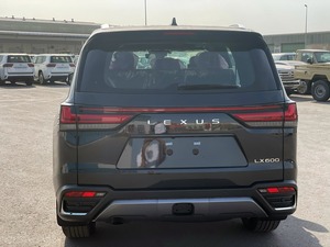 LEX US LX600 3.5L V6 TURBO SPORT 409HP/2025 RPM 6 CYLINDRES 7 PLACES 10 VITESSES D'OCCASION 5200 - Product Image 6