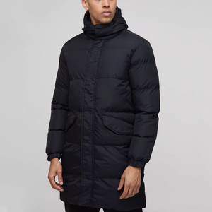 Veste matelassée à capuche mi-longue pour hommes avec logo personnalisé OEM en noir, coupe-vent et chaud, vestes à bulles en duvet matelassé de haute qualité pour hommes - Product Image 1