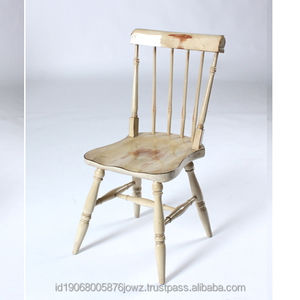 Esthétique Vintage Indonésie Design No. 7110 Table à manger en bois d'acajou Mobilier classique pour la maison Hôtels Villas Traditionnel - Product Image 4