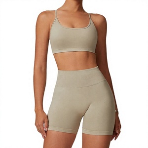 Conjunto de 2 piezas de pantalones cortos de yoga de cintura alta y sujetador deportivo elástico para mujer - Product Image 1
