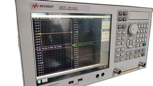 Équipement d'occasion - Analyseur de réseau vectoriel Keysight E5071C 9KHz-8.5Ghz - Product Image 2