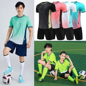 Maillot de basket-ball double face pour hommes et enfants Uniforme de sport à séchage rapide Ensembles respirants pour les joueurs de basket-ball pour enfants - Product Image 3