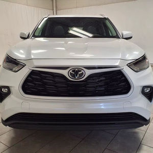 Highlander Hybrid XLE AWD 2024, SUV Nuevo y Usado, Volante a la Izquierda, Interior Oscuro, Asientos de Cuero - Product Image 2