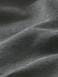 ชุดวอร์มผ้าฝ้ายปักลายสำหรับฤดูหนาว 100% ผ้าระบายอากาศอย่างดี ชุดลำลอง 2 ชิ้น ซับเหงื่อ สวมใส่สบาย เหมาะสำหรับใส่ในชีวิตประจำวัน - Product Image 4