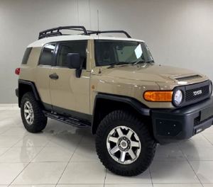 FJ CRUISER 4.0 V6 SUV 2022 d'occasion en excellent état - Product Image 1