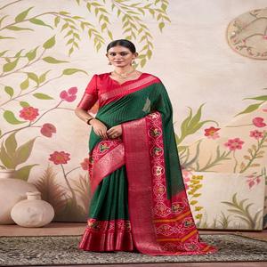 Nueva llegada India Exportación Calidad Hermosa desgaste Atractivo Tussar Chex Saree Blusa con estampado de Patola y trabajo de tejido para la venta - Product Image 1