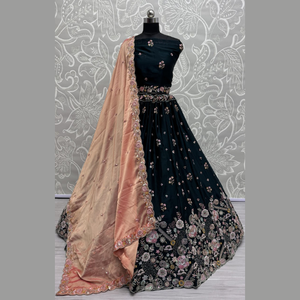 Impresionante lanzamiento nuevo diseñador diente de león bordado boda desgaste Lehenga colecciones fabricante por Royal Export en Surat - Product Image 3