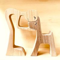 Figurine artisanale Art Déco en bois, famille de chiens, ornement animal sculpté simple pour la maison ou le bureau, décoration d'anniversaire et de jubilé