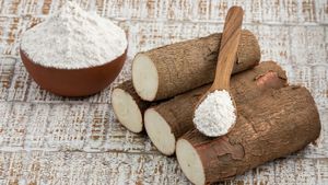 Good Quality Tapioca Flour (Cassava <b>Starch</b>) Native and Modified Corn <b>Starch</b> in Powder Form Bag Packaging for Food Industry Use - Product Image 4