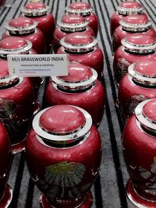 Urne funéraire en laiton massif fabriquée à la main de haute qualité urne funéraire exquise pour cendres adultes pour restes humains - Product Image 4