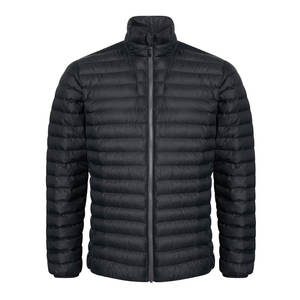 Dernier modèle de manteau d'hiver pour homme avec chapeau détachable Veste matelassée noire Veste matelassée à capuche Design à bulles direct Pakistan - Product Image 1