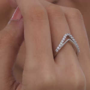 Anillo brillante de plata 925 para fiesta, anillo de oficina diario, joyería elegante para mujer, anillo moderno de moda para uso diario, joyería - Product Image 4