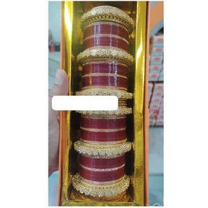 Juego de Chura nupcial personalizado, accesorio de boda con grabado de nombre para novia, cantidad a granel disponible con brazaletes elegantes - Product Image 1