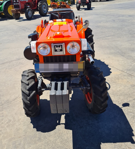 Mini tractor Kubota B7100 DT de 25HP a buen precio y asequible - Product Image 1
