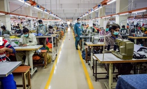 Service OEM pour les vêtements chauds d'hiver décontractés pour tout-petits garçons ensembles de sweat-shirt imprimés pour enfants pour les tout-petits - Product Image 6