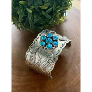Sheila Tso Kingman Turquoise & Sterling <b>Silver</b> Fashion <b>Cuff</b> <b>Bracelet</b> - Product Image 3